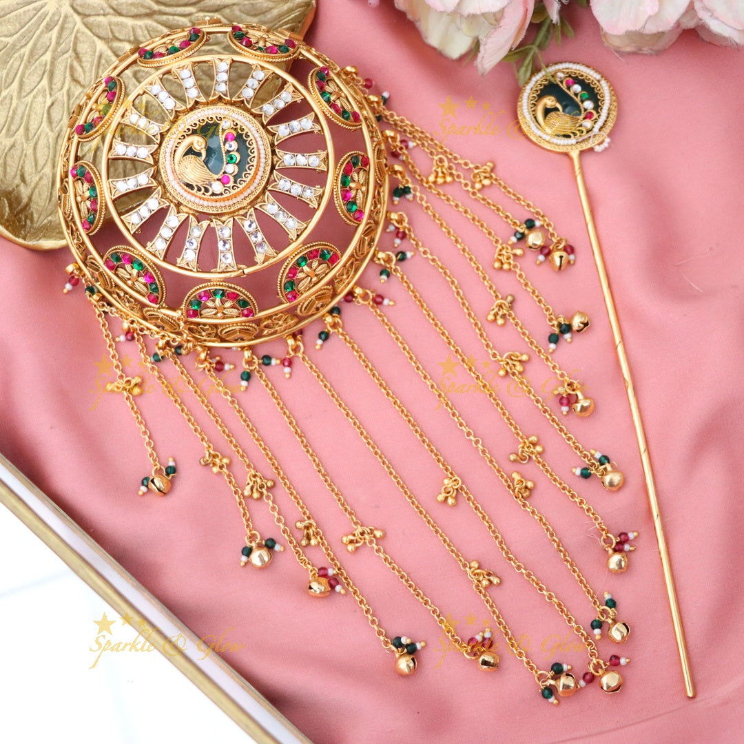 Exquisite Gold-Plated Hair Bun with Peacock Design