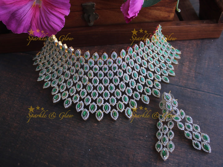 Exclusive American daimond GJ polish choker - White