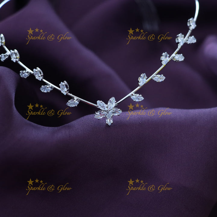 Exquisite Floral Hair Band for Elegant Occasions