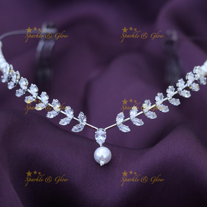 Elegant Crystal Pearl Hair Band for Wedding Style