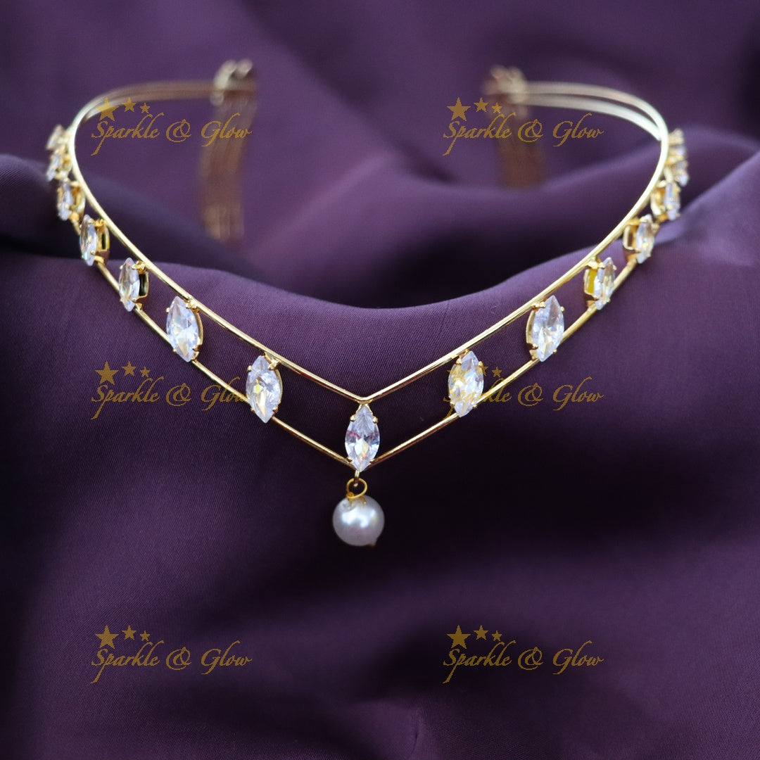 Elegant Gold-Plated Hair Band with Crystal Accents
