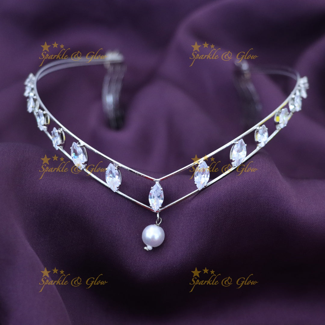 Elegant Gold-Plated Hair Band with Crystal Accents