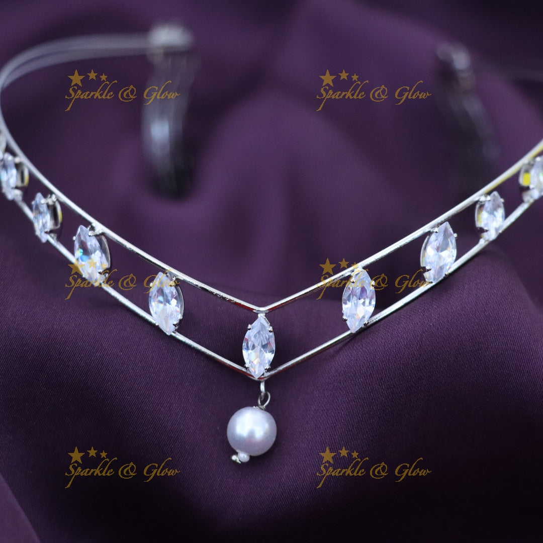 Elegant Gold-Plated Hair Band with Crystal Accents
