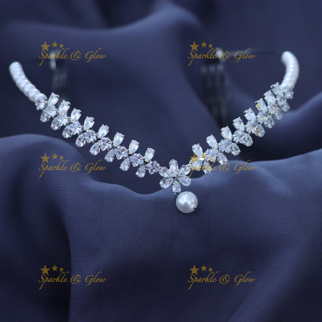 Exquisite Crystal & Pearl Bridal Hairband