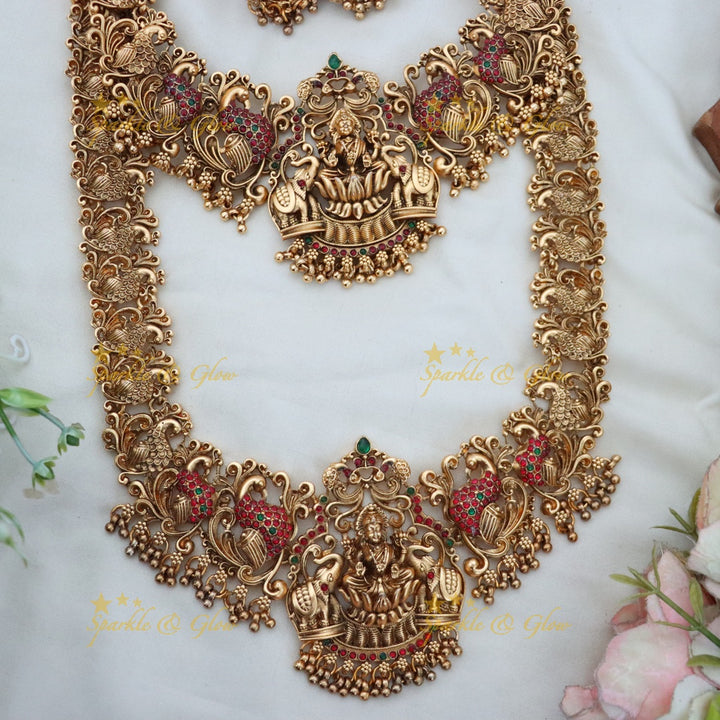 Exquisite Gold Bridal Jewellery Set for Weddings