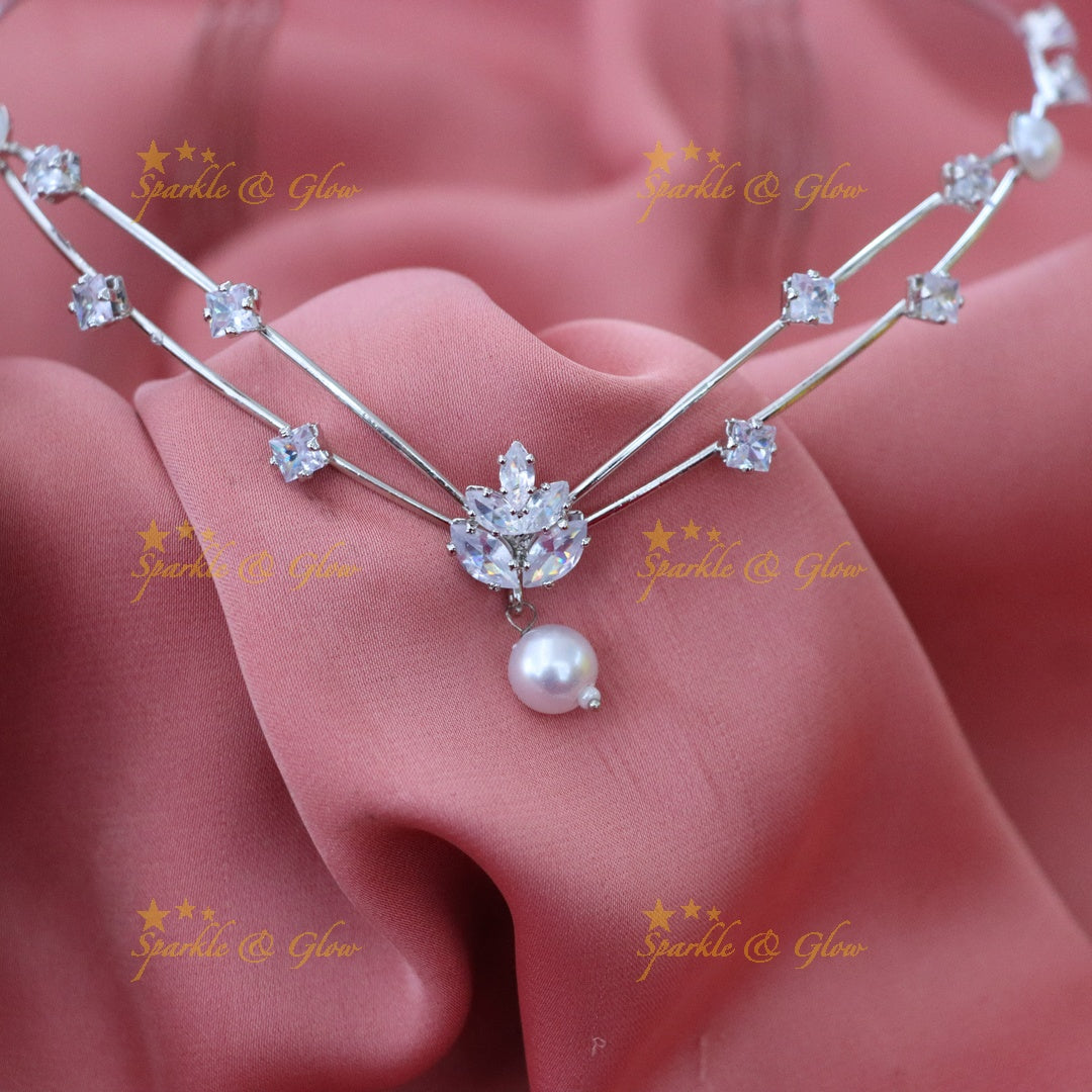 Luxurious Gold & Pearl Hair Band for Weddings