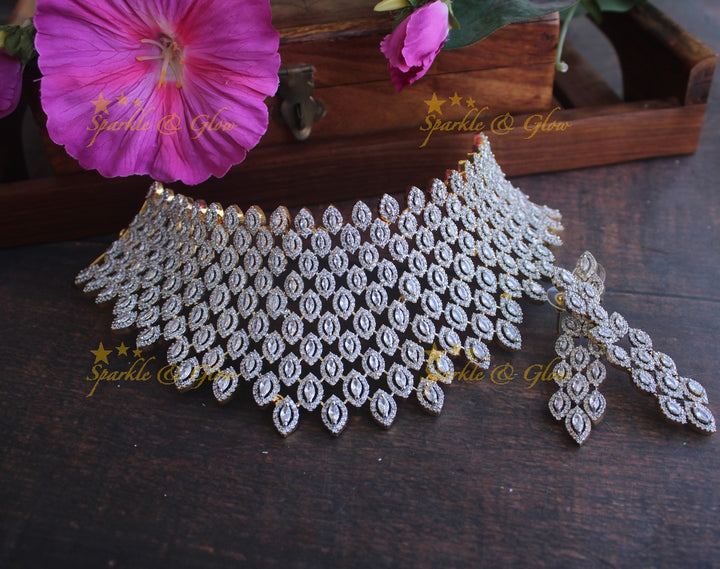 Exclusive American daimond GJ polish choker - White
