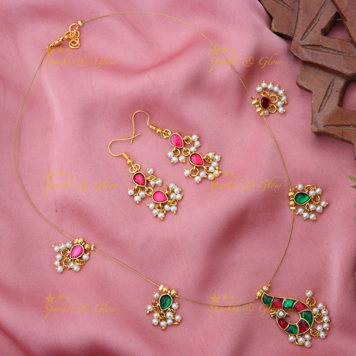 Exquisite Gold Festive Necklace & Earrings Set Online