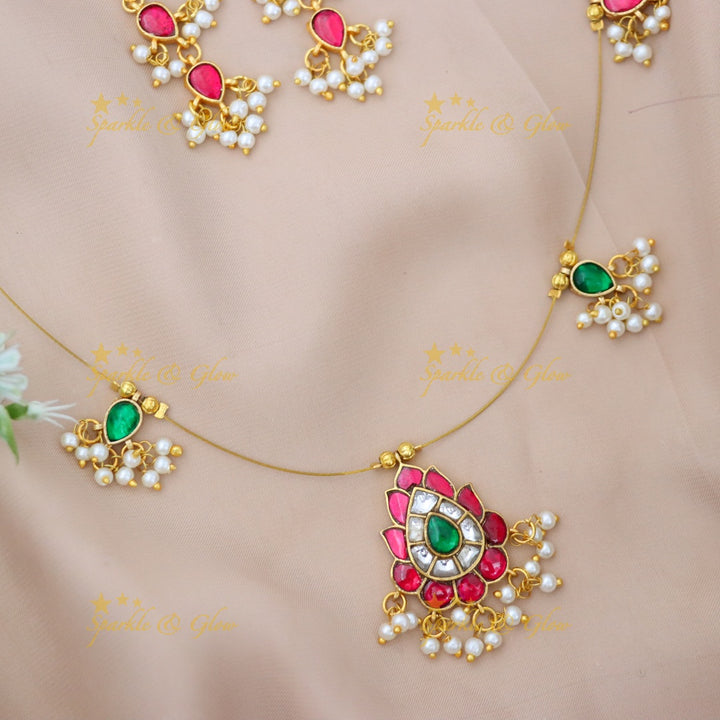 Elegant Gold-Inspired Necklace Set for Festivals