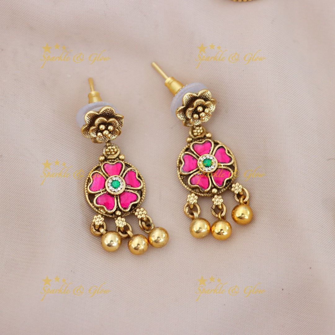 Elegant Gold Mop Chain Necklace & Pink Earrings