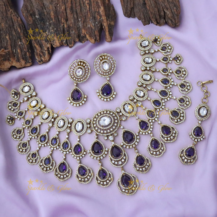 Exquisite Green Drop Necklace Set with Maang Tikka