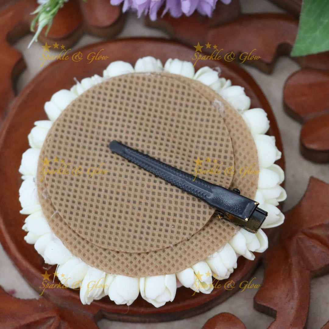 Exquisite Floral Hair Clip - Elegant Festive Accessory