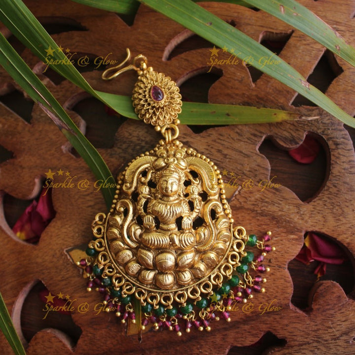 Gold alike Lakshmi single line maang tikka - Pearl - Sparkle and Glow - Ruby Green - 