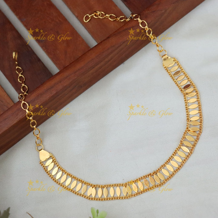 Exquisite Gold High Neck Choker Necklace for Celebrations