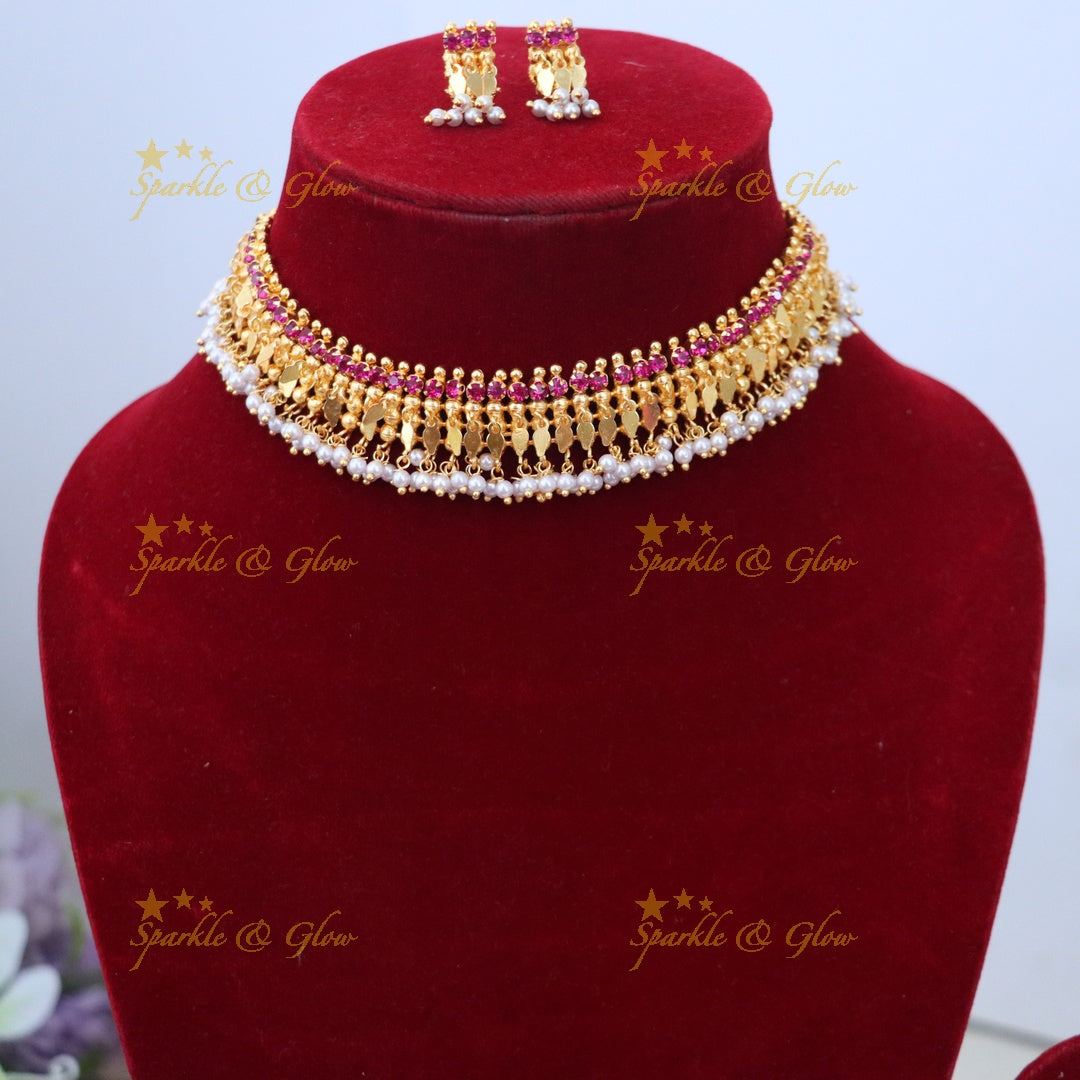 Elegant Gold Choker Necklace Set with Pearls & Stones