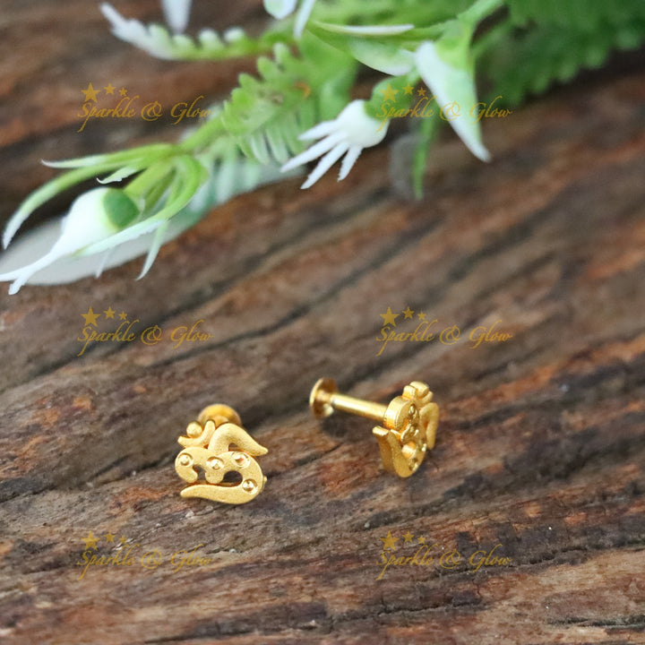 Exquisite Gold Om Earrings for Eternal Elegance
