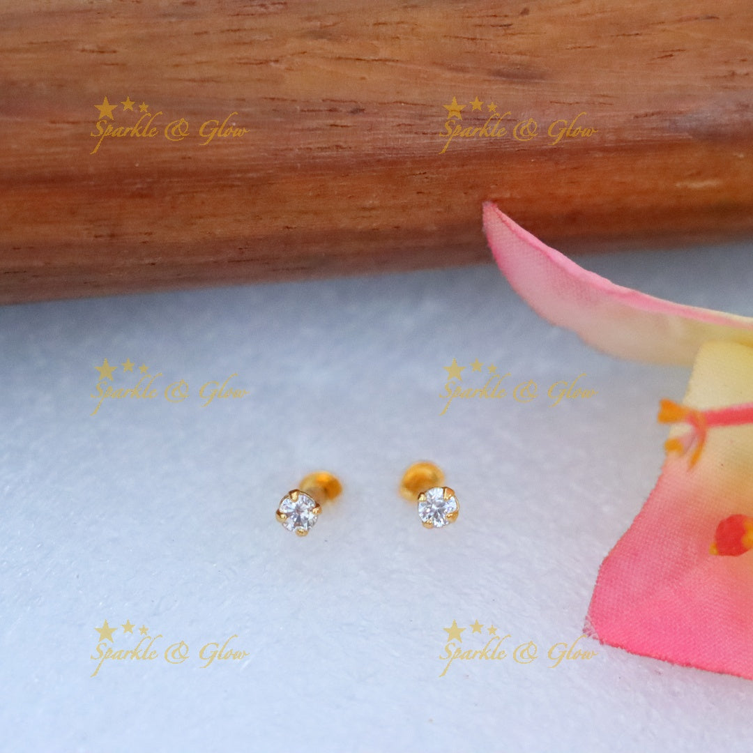Dazzling Gold Stud Earrings for Festive Occasions