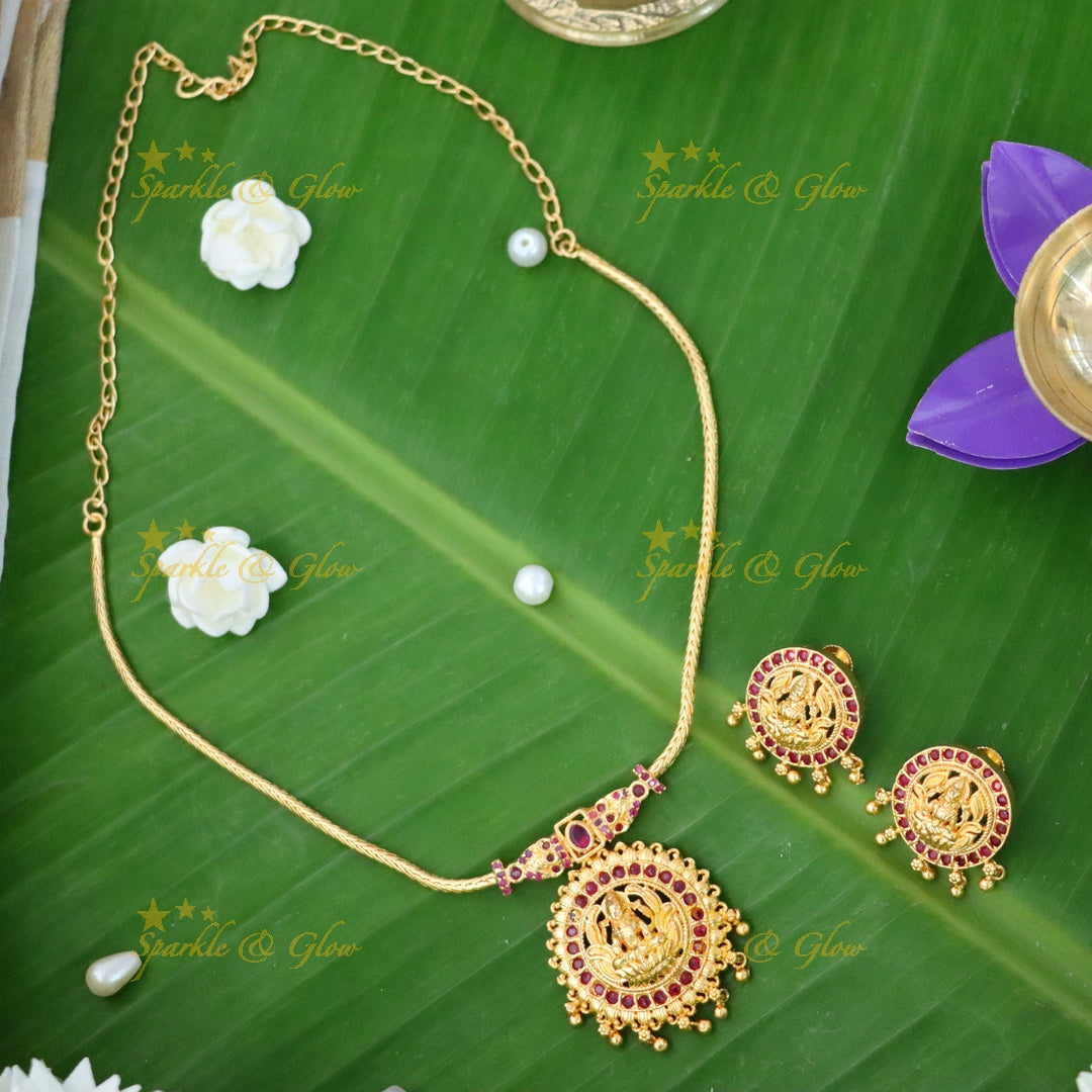 Kerala Temple Jewellery Set - Traditional Elegance