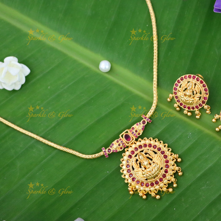 Kerala Temple Jewellery Set - Traditional Elegance