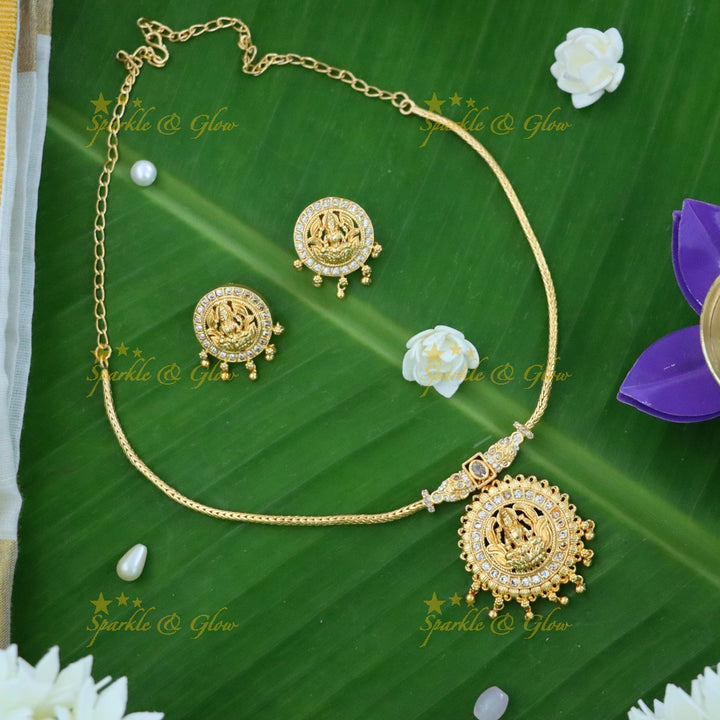 Kerala Temple Jewellery Set - Traditional Elegance