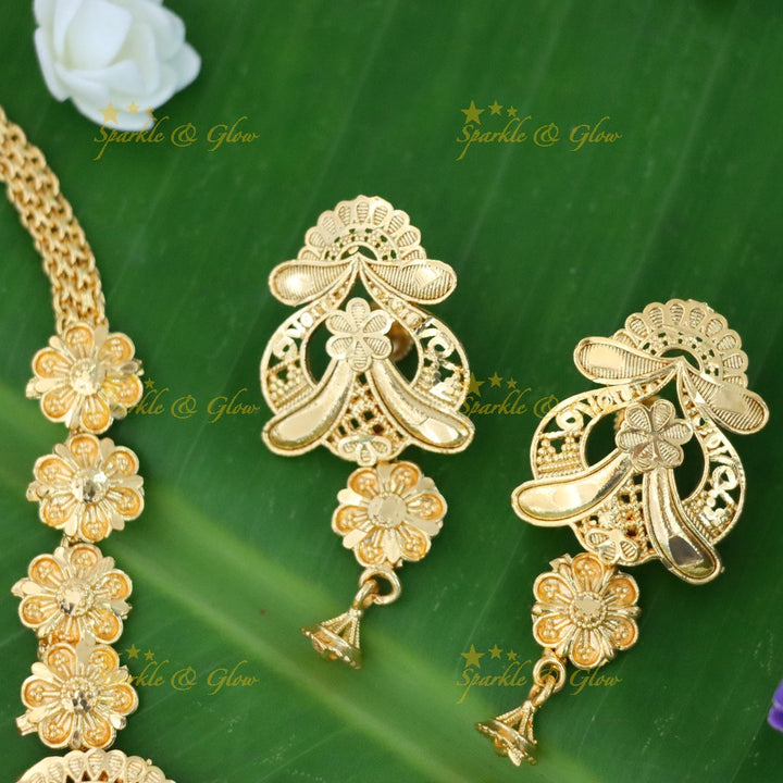 Kerala-Style Gold Necklace - Festive Jewelry Online