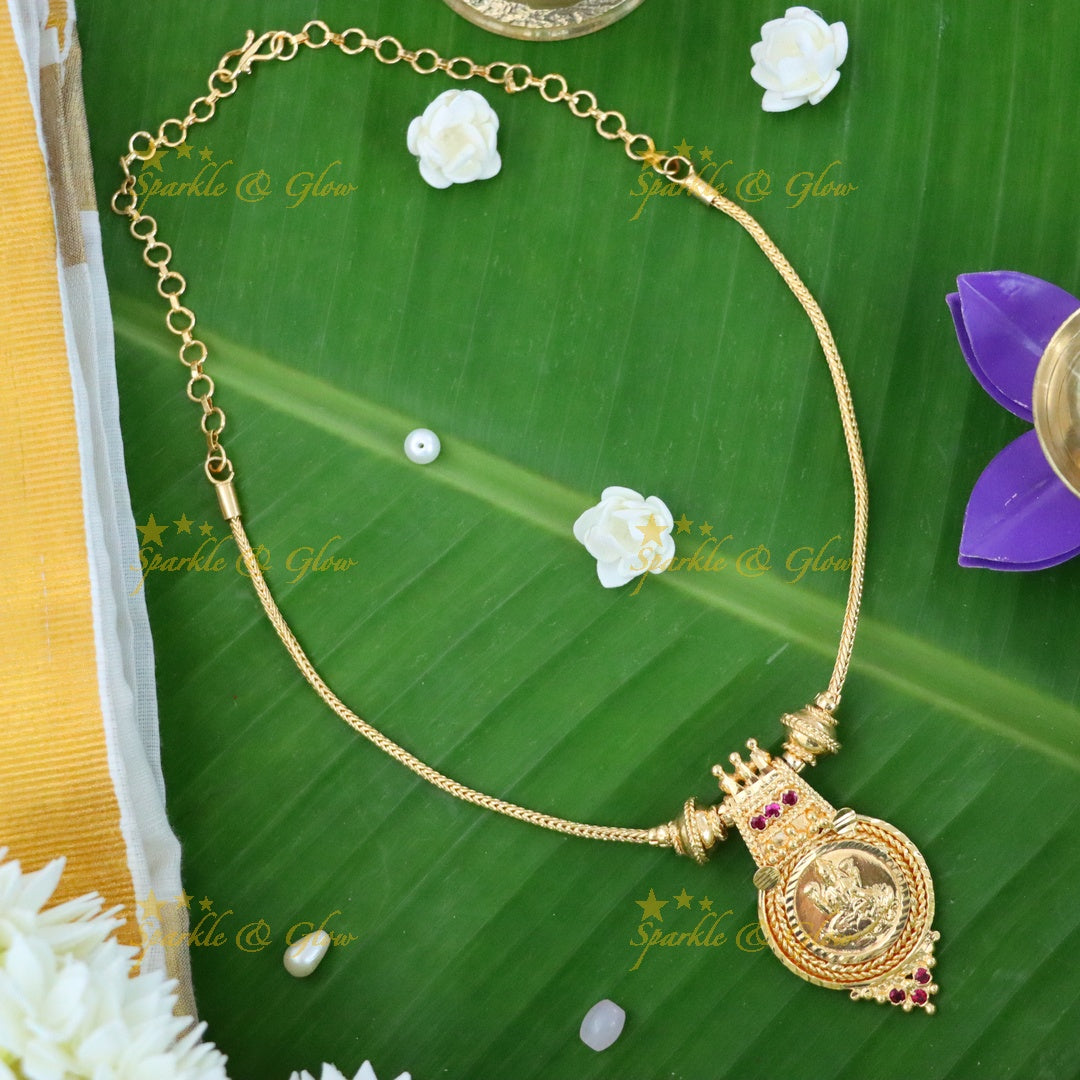 Radiant Gold Temple Necklace for Festive Occasions