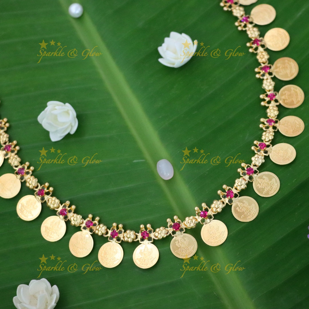 Exquisite Coin Necklace for Festive Elegance