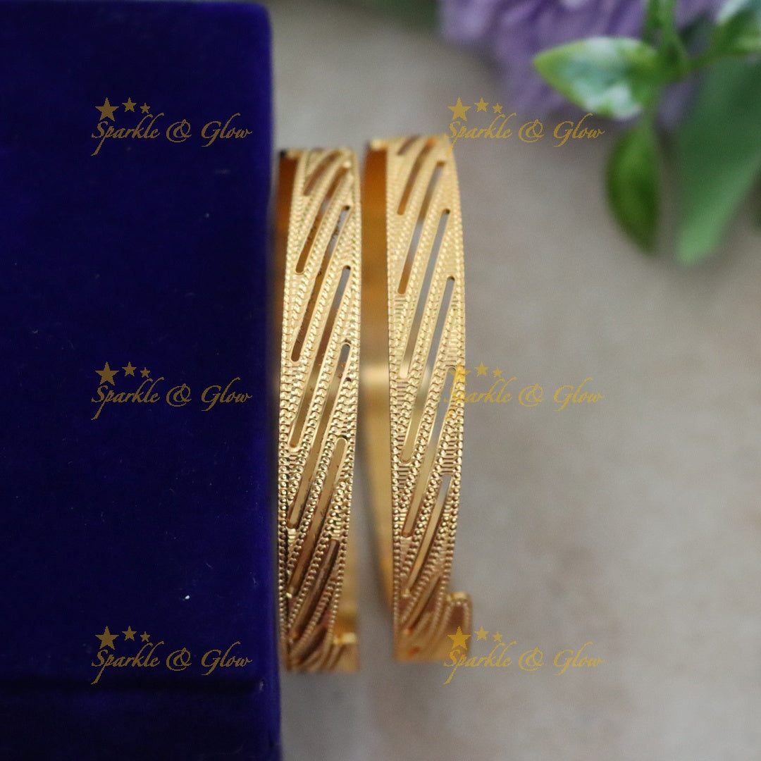Exquisite Kerala Gold Wedding Bangle for Festive Elegance