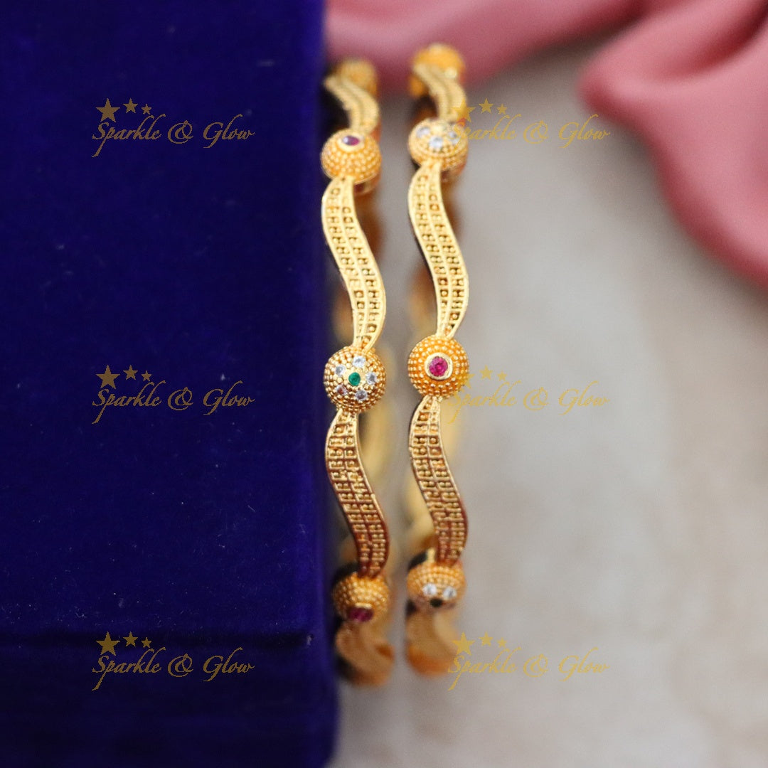 Exquisite Kerala Gold Plated Bangles for Festive Elegance
