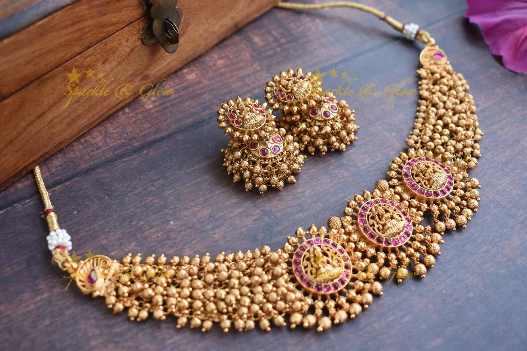 Premium matte cluster Lakshmi choker - Gold Kemp - Sparkle and Glow