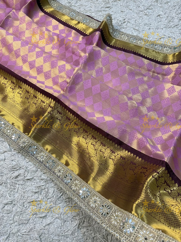 Exquisite Kanjivaram Banarasi Saree with Pearl Lace