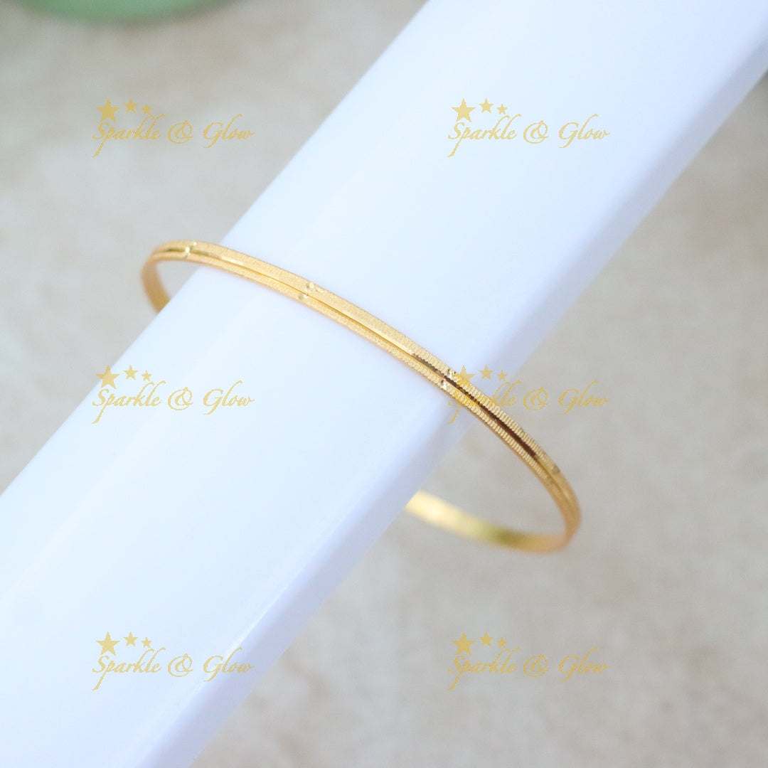 Elegant Gold-Tone Bangle for Kerala Weddings