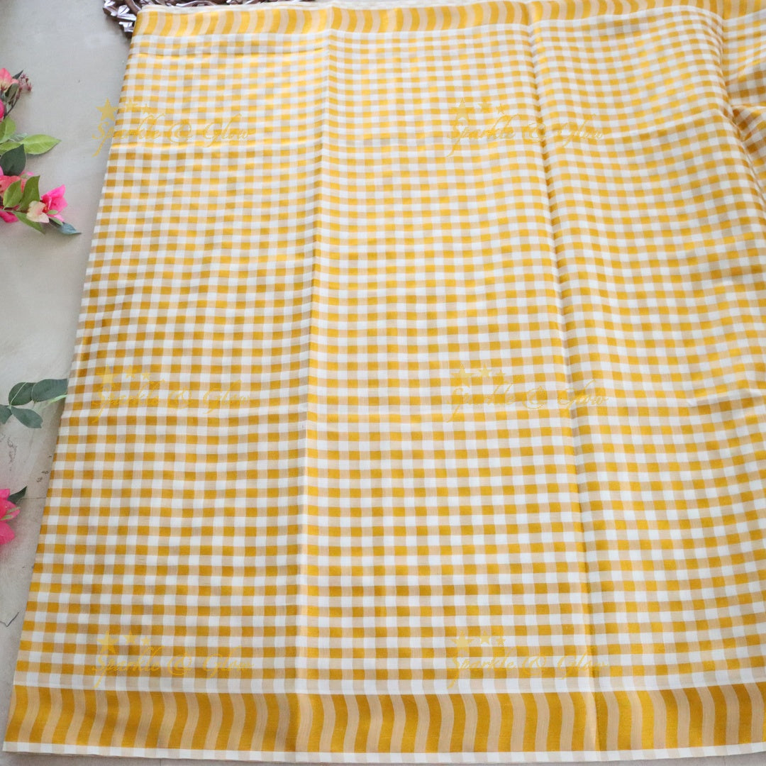 Exquisite Kerala Saree with Gold Details for Celebrations