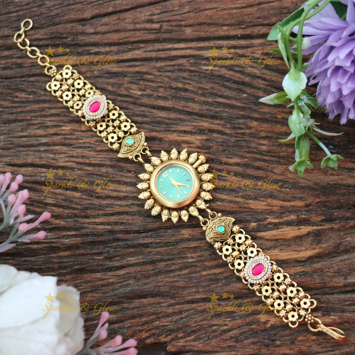 Exquisite Gold Bridal Bracelet Watch – Sparkle & Glow