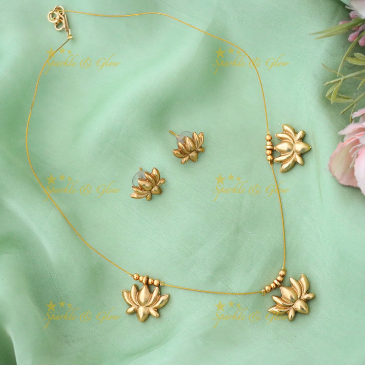 Enchanting Festive Hair Accessories for Weddings