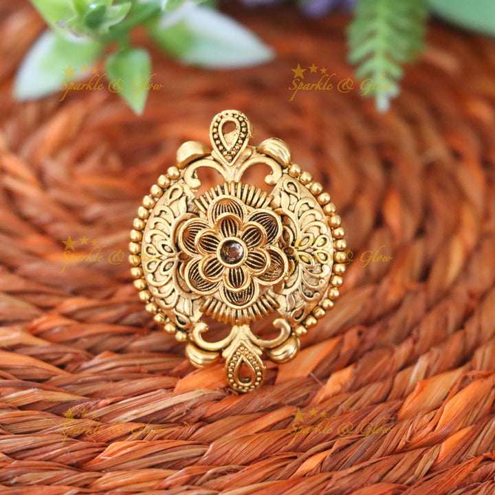 Exquisite Gold Plated Festive Finger Ring