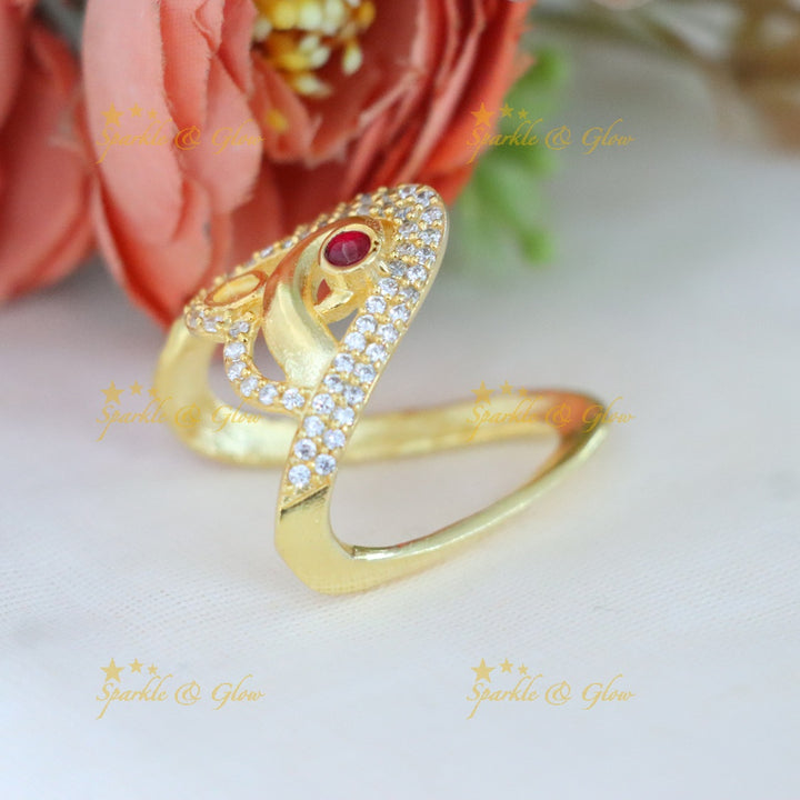 Elegant Gold Ring with Emerald Stone – Perfect Addition
