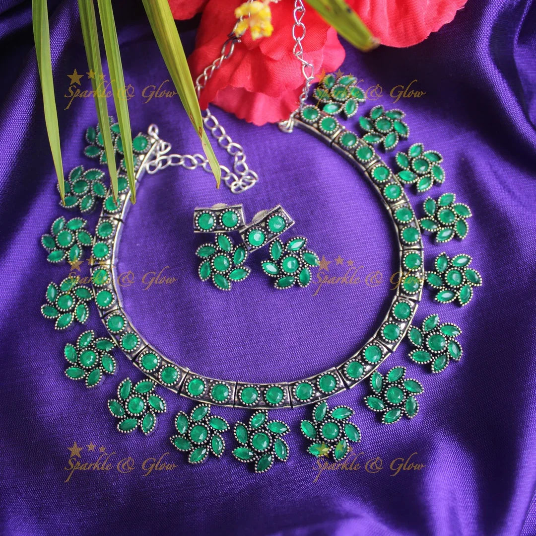 Oxidized budgeted stone floral necklace - Pink - Sparkle and Glow