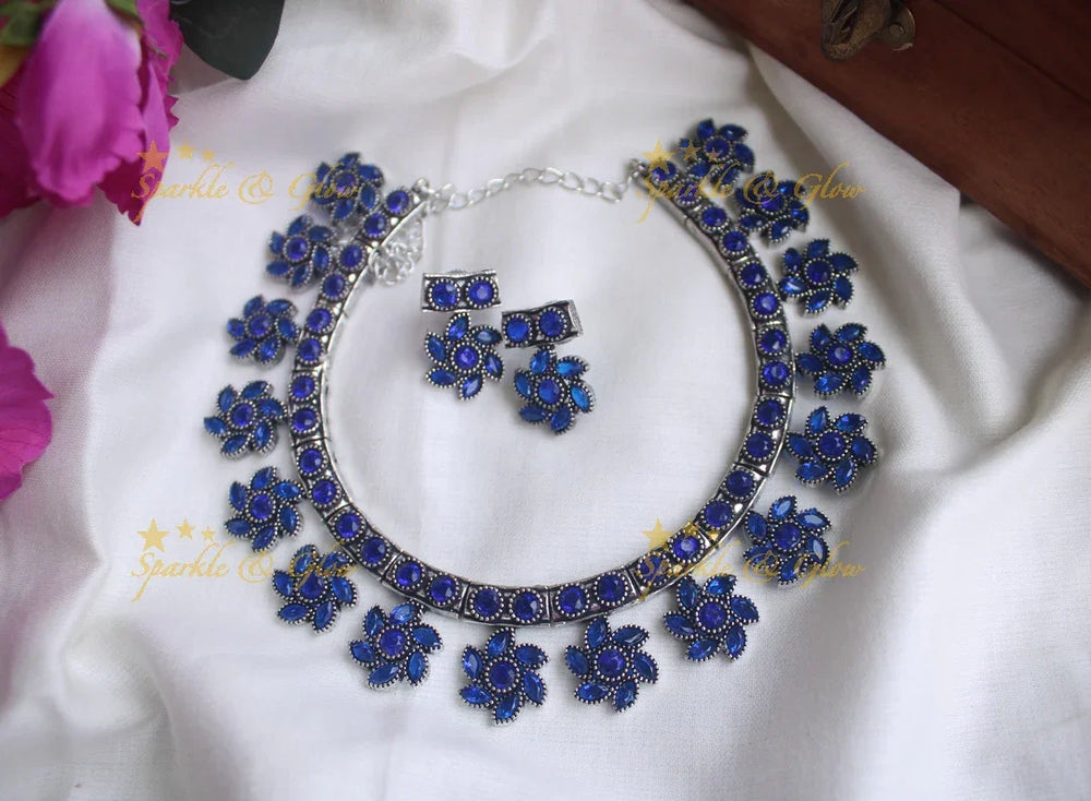 Oxidized budgeted stone floral necklace - Pink - Sparkle and Glow