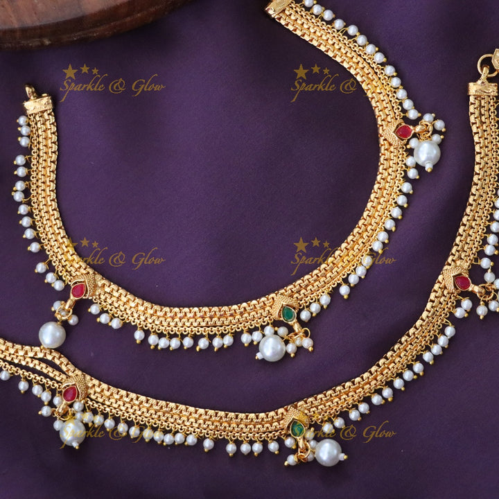 Exquisite Gold-Plated Anklet with Pearls