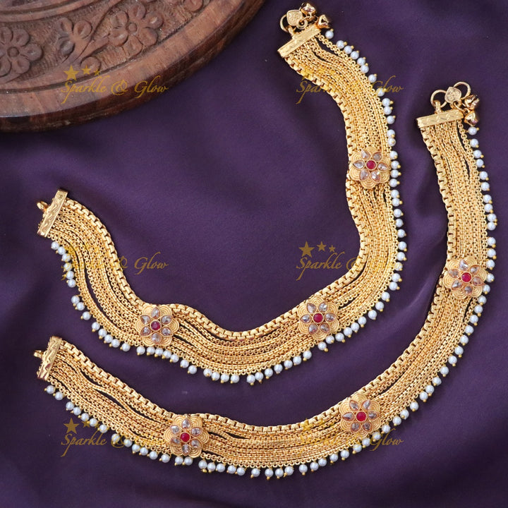 Elegant Gold-Plated Festive Anklet for Special Occasions