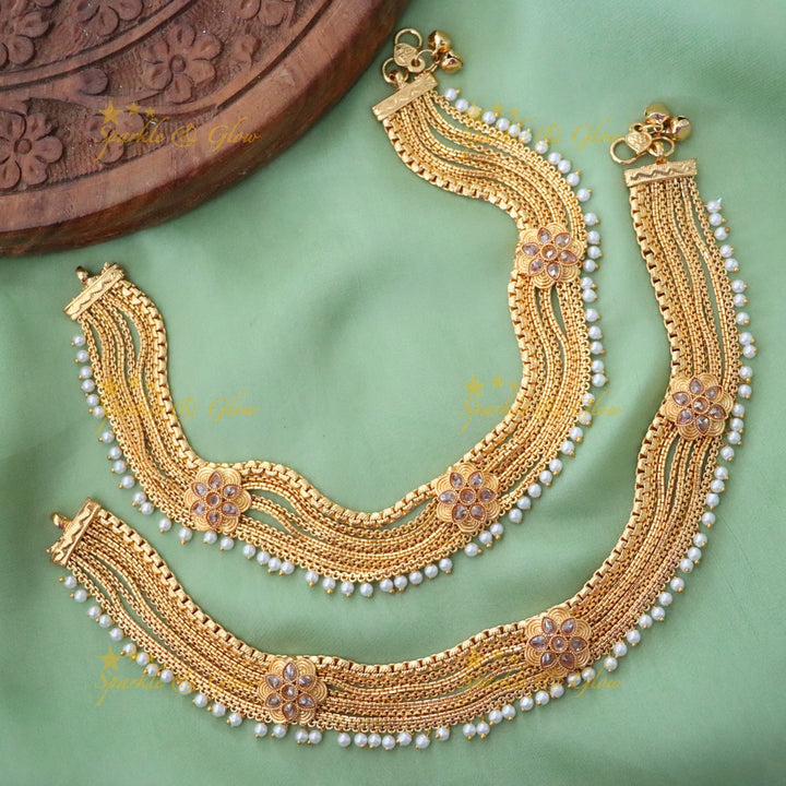 Elegant Gold-Plated Festive Anklet for Special Occasions