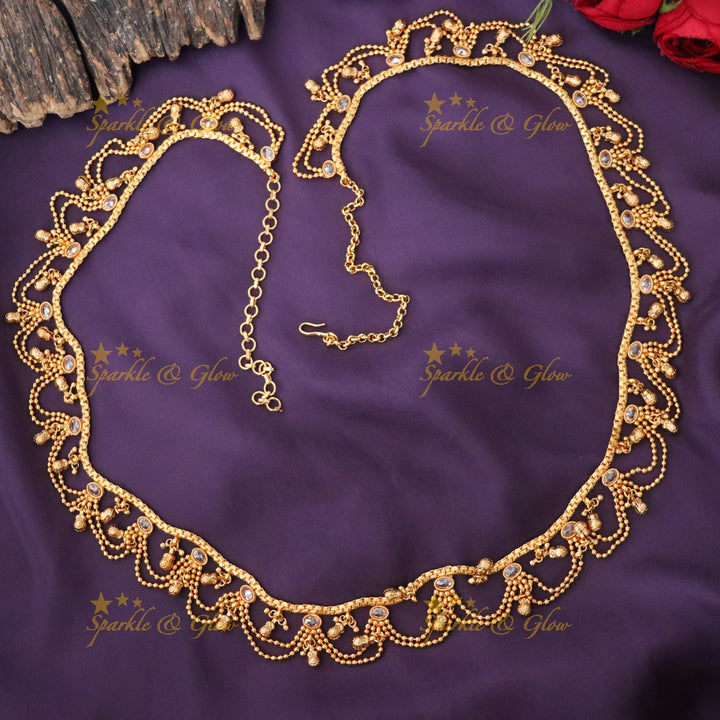 Exquisite Gold-Toned Bridal Hip Chain for Weddings