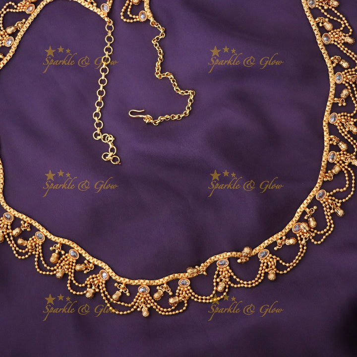 Exquisite Gold-Toned Bridal Hip Chain for Weddings