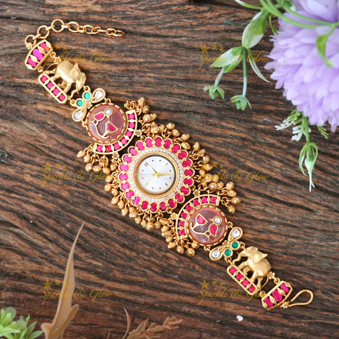 Antique Gold Festive Bracelet Watch for Elegant Style