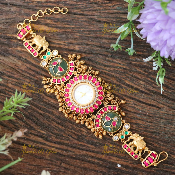 Antique Gold Festive Bracelet Watch for Elegant Style