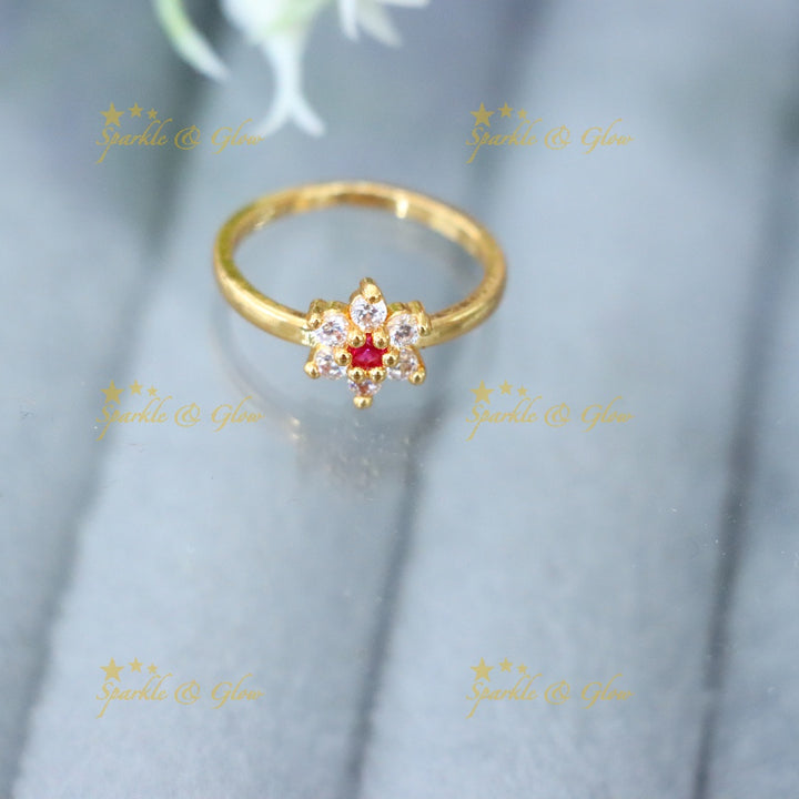 Exquisite Microgold Flower Finger Ring - Elegance Redefined