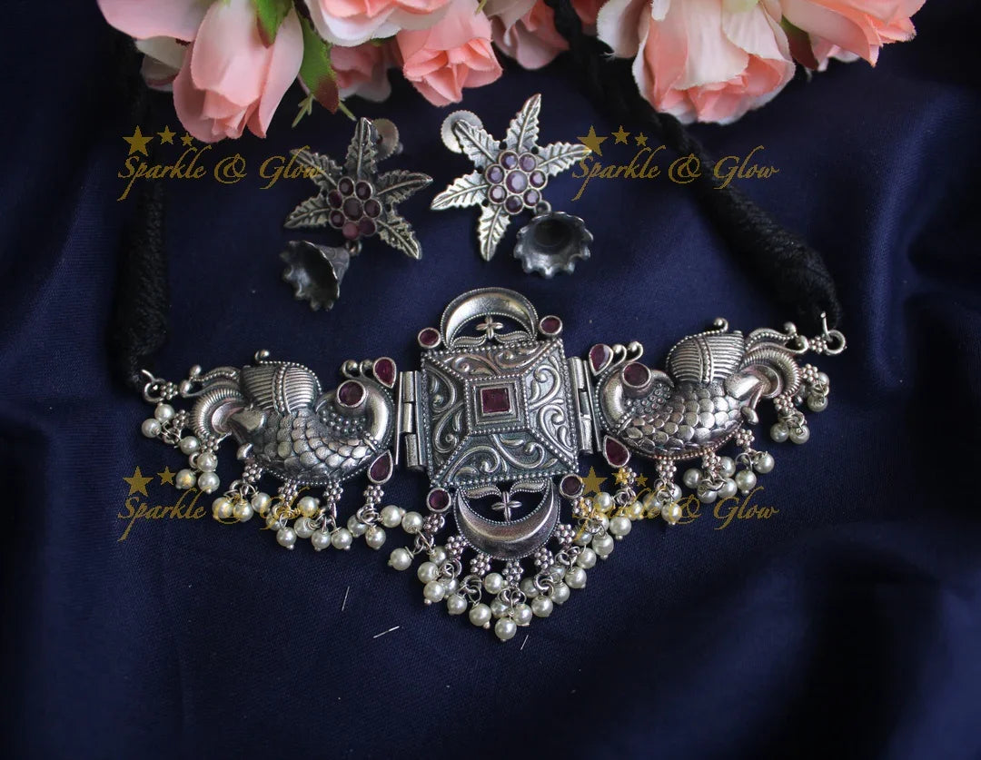 German Silver silver look alike peacock high neck choker - Green - Sparkle and Glow