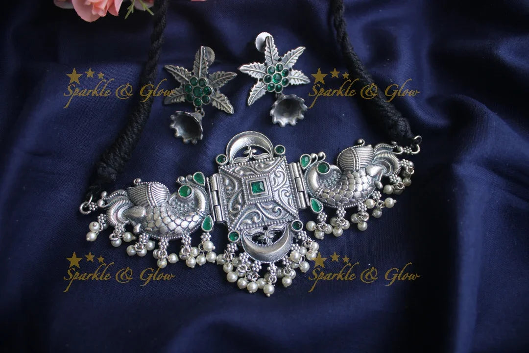German Silver silver look alike peacock high neck choker - Green - Sparkle and Glow