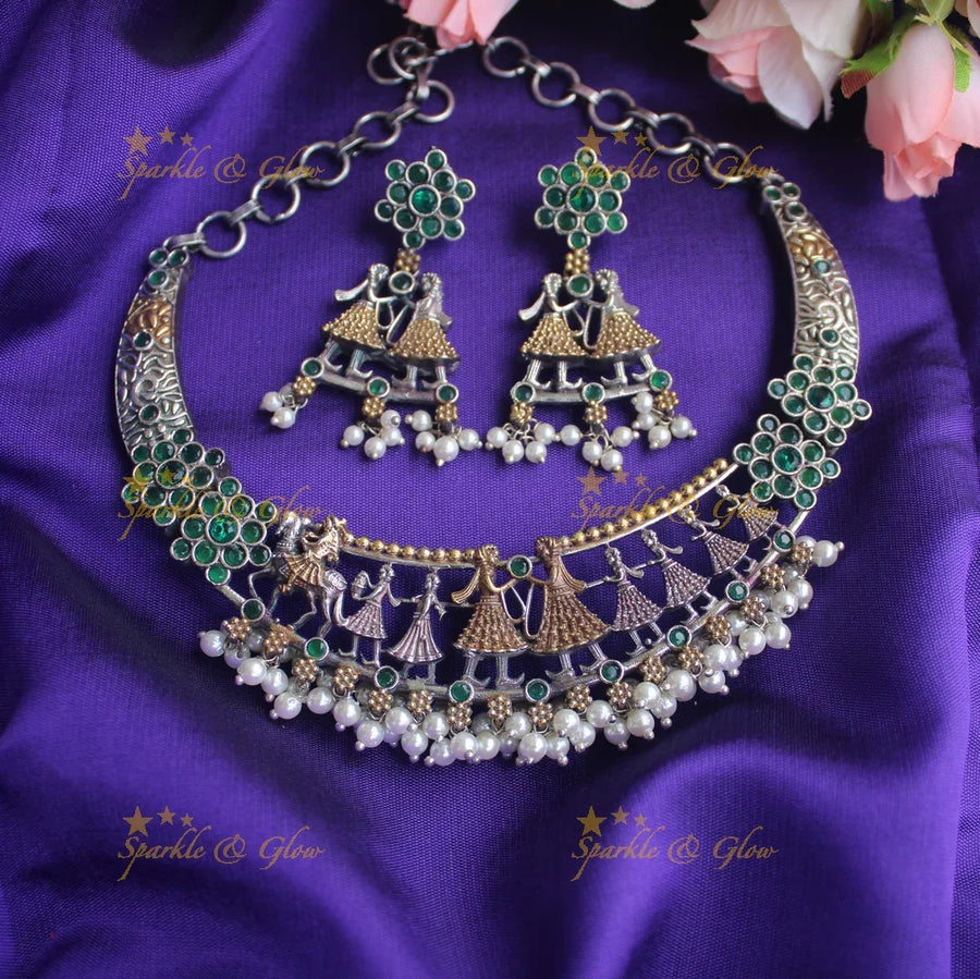 German Silver silver look alike Vivah necklace - Green - Sparkle and Glow